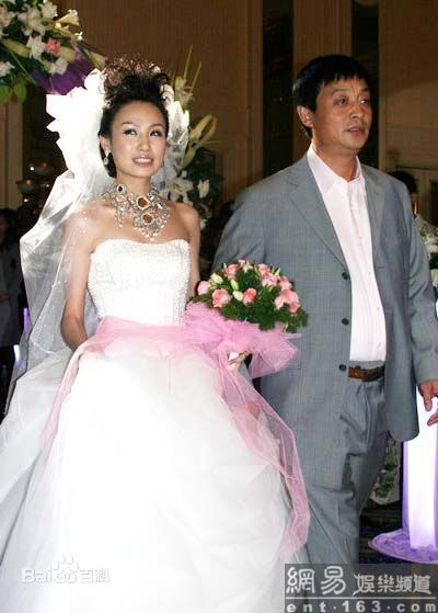 吴启华(Lawrence Ng Kai Wah)婚礼照片性感图片壁纸