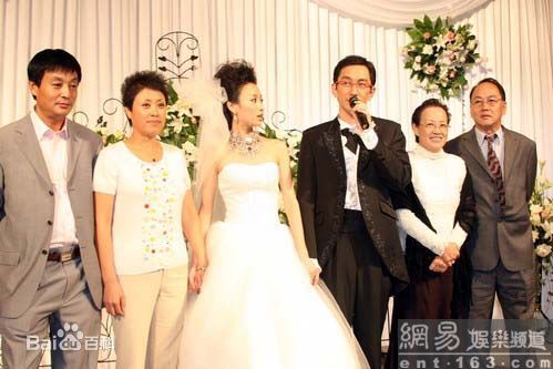 吴启华(Lawrence Ng Kai Wah)婚礼照片性感图片壁纸