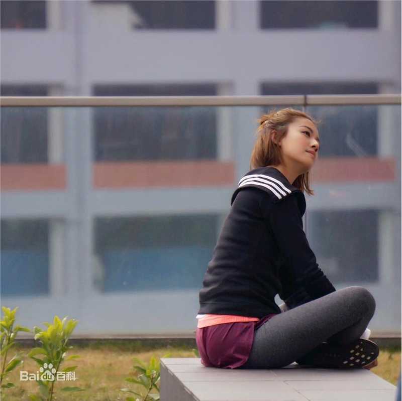 蔡思贝(Sisley Choi)生活照性感图片图集