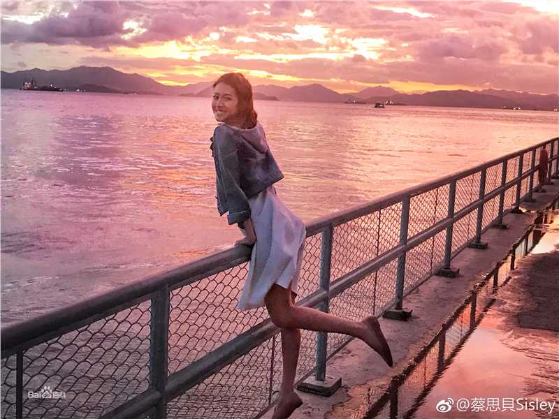 蔡思贝(Sisley Choi)生活照性感图片图集