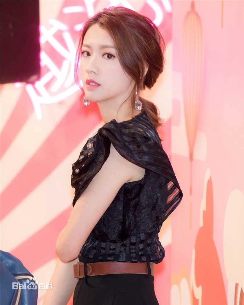 蔡思贝(Sisley Choi)前后照片