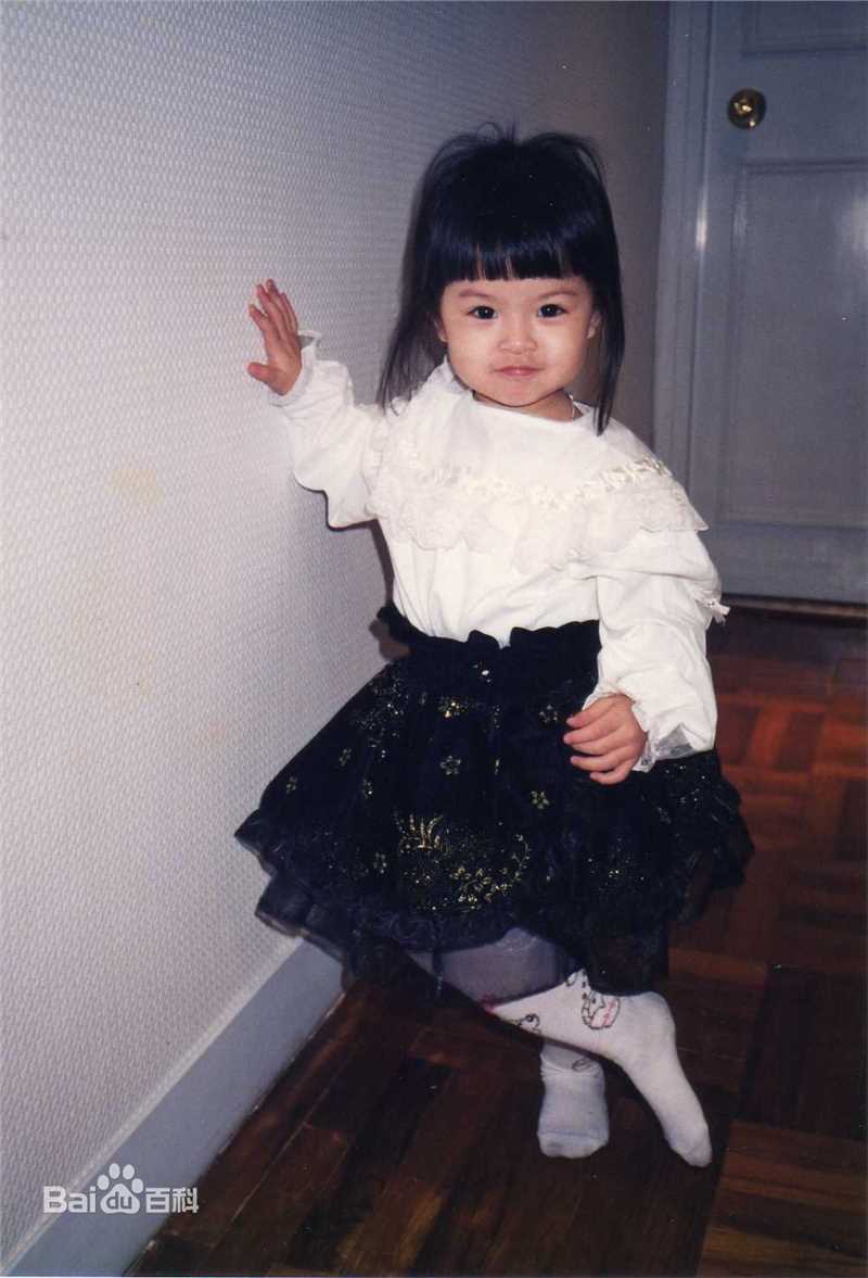 文咏珊(Janice Man(JM))儿时照片壁纸壁纸