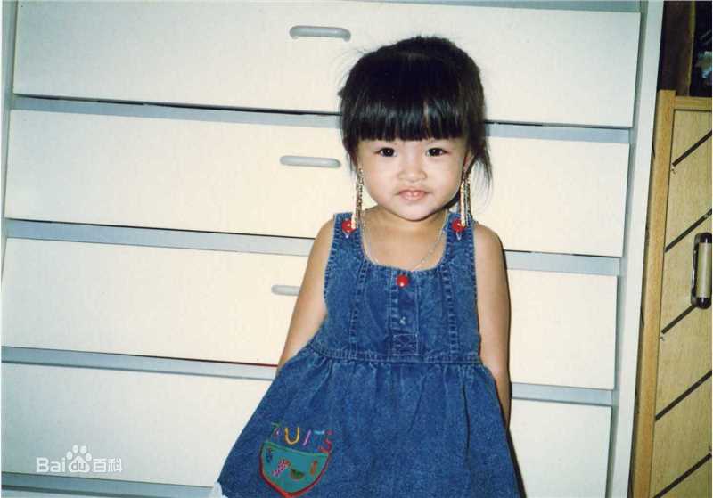 文咏珊(Janice Man(JM))儿时照片壁纸壁纸