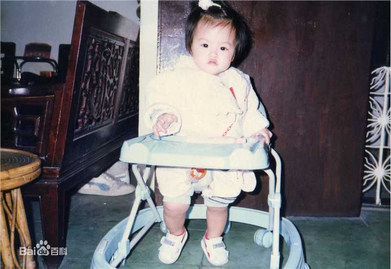 文咏珊(Janice Man(JM))儿时照片壁纸壁纸