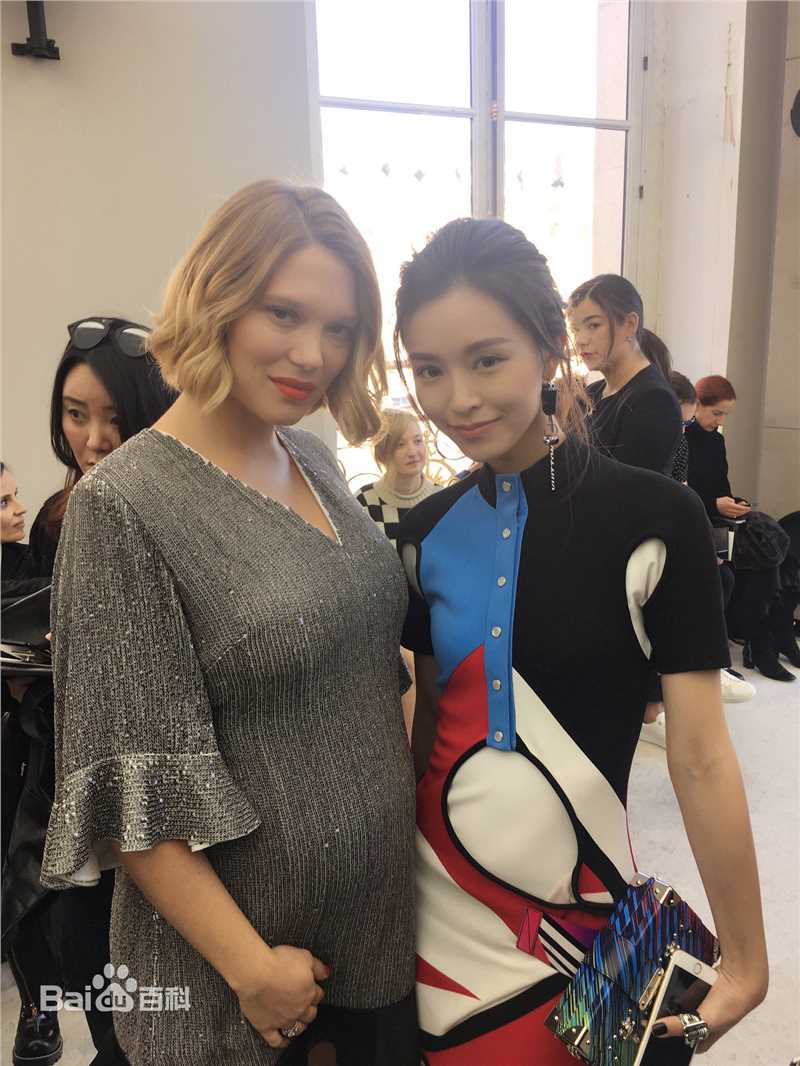 文咏珊(Janice Man(JM))巴黎2016时装周素颜照相册