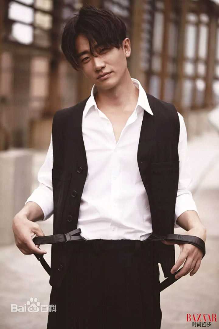 黄轩(Huang Xuan)精选照片素颜照壁纸