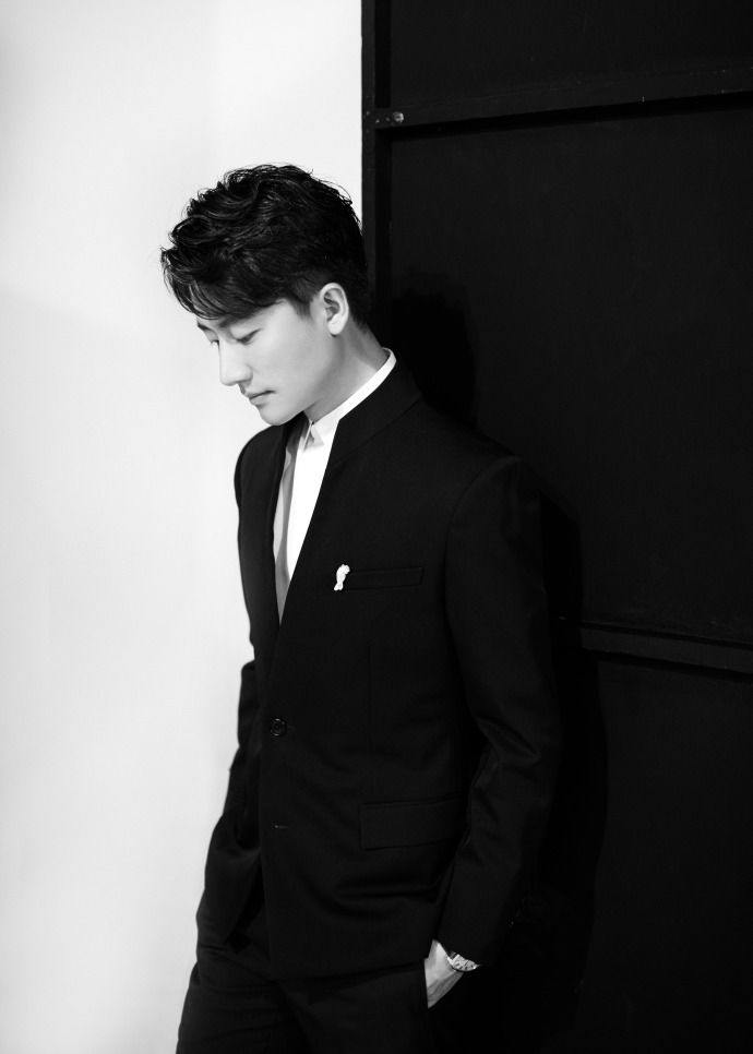 黄轩(Huang Xuan)精选照片素颜照壁纸