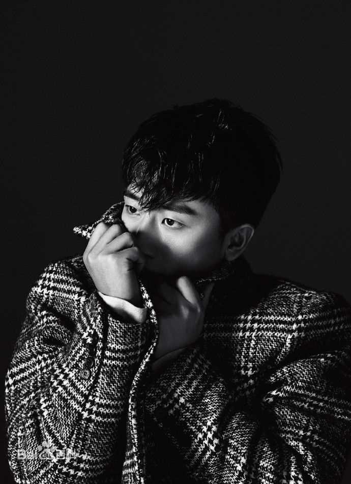 黄轩(Huang Xuan)精选照片素颜照壁纸