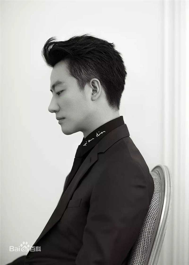 黄轩(Huang Xuan)精选照片素颜照壁纸