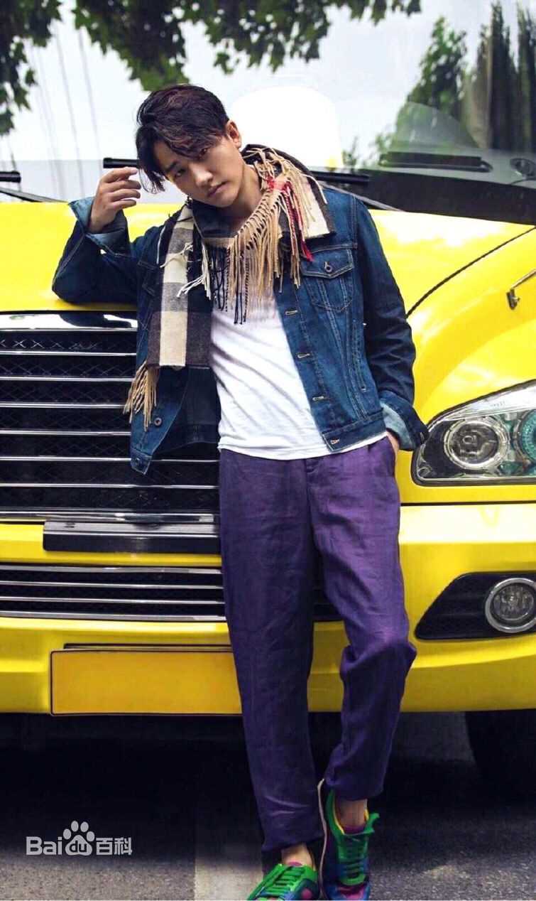 黄轩(Huang Xuan)精选照片素颜照壁纸