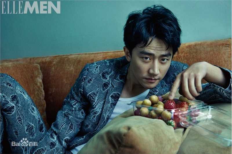 黄轩(Huang Xuan)睿士前后照片