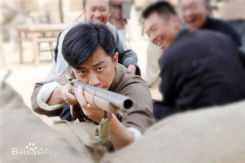 精选黄轩(Huang Xuan)在《红高粱》张俊杰中的图册