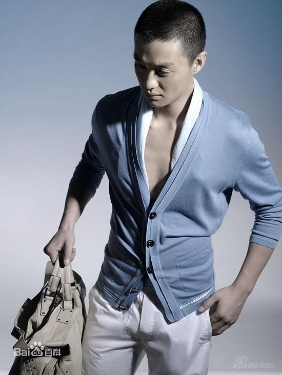 周一围前后照片