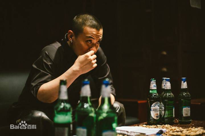 周一围前后照片