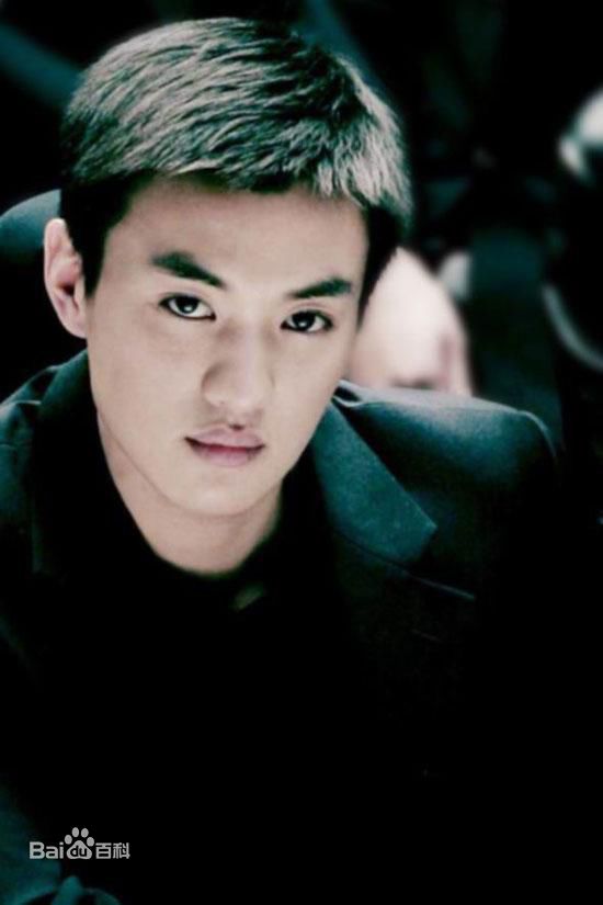 周一围前后照片