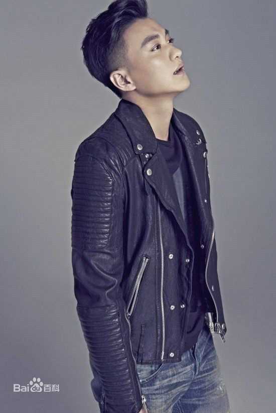 周一围前后照片