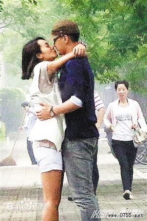 周一围 朱丹前后照片