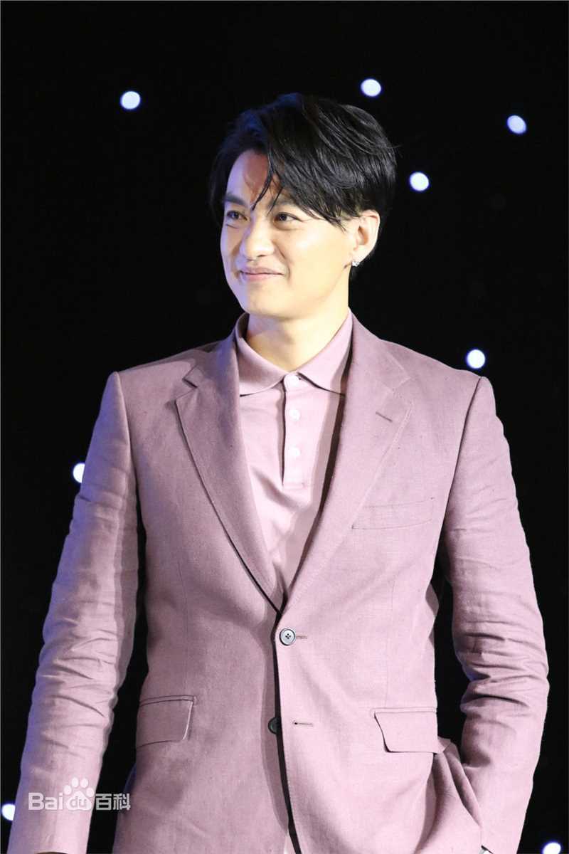 周一围活动照前后照片