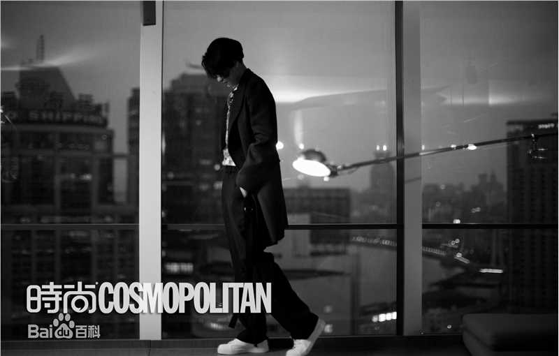 周一围高清时尚图集