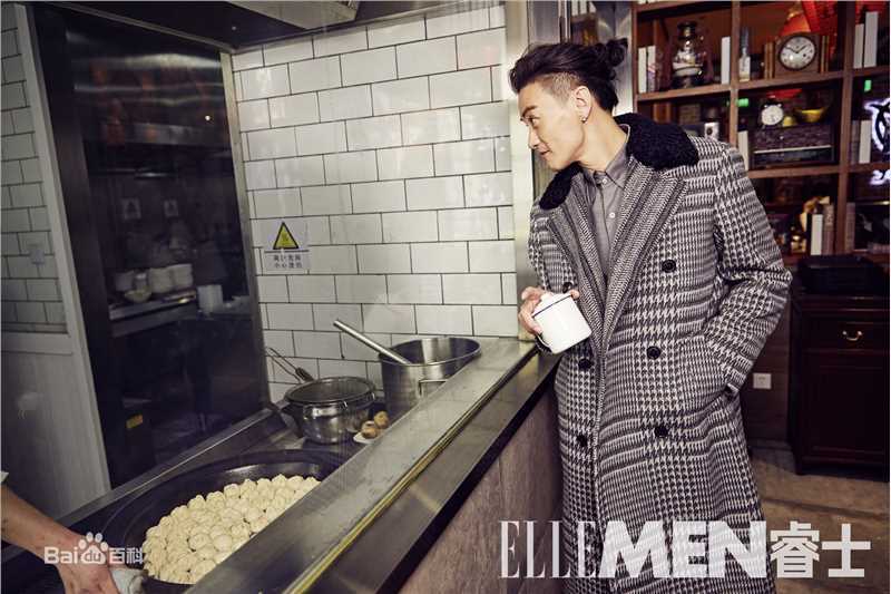 周一围时尚街拍前后照片