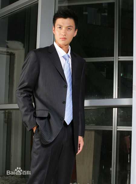 最新周一围精彩图册