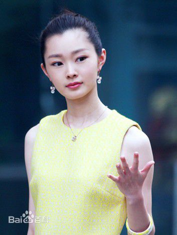 宋轶(Songyi)在《远得要命的爱情》乔佳影中的