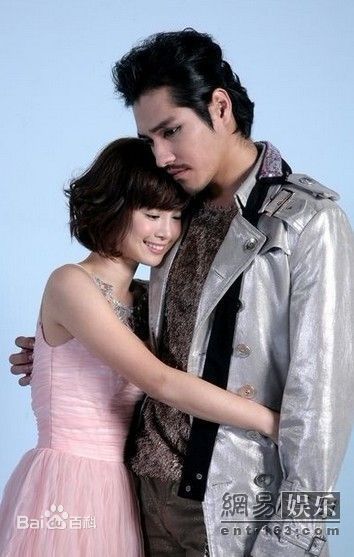 蓝正龙(BLUE)粉爱粉爱你素颜照相册