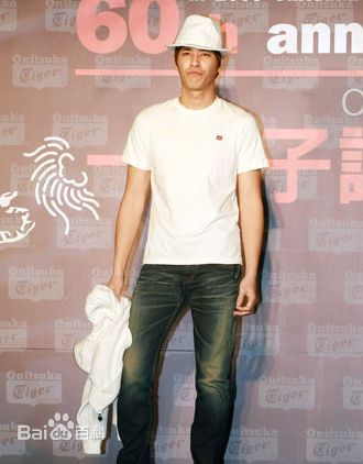 蓝正龙(BLUE)生活照图册