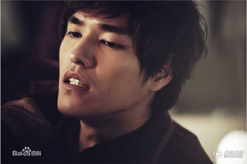 蓝正龙(BLUE)生活照图册