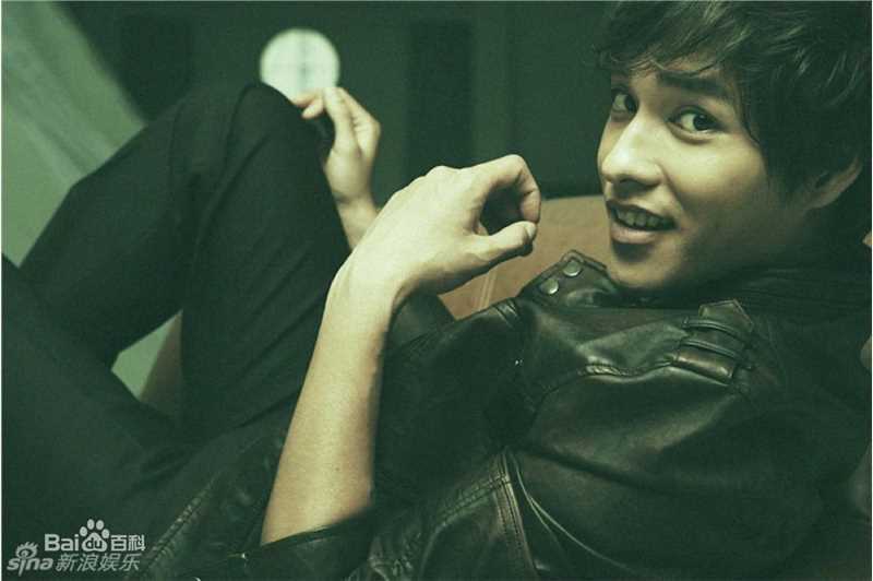 蓝正龙(BLUE)生活照图册