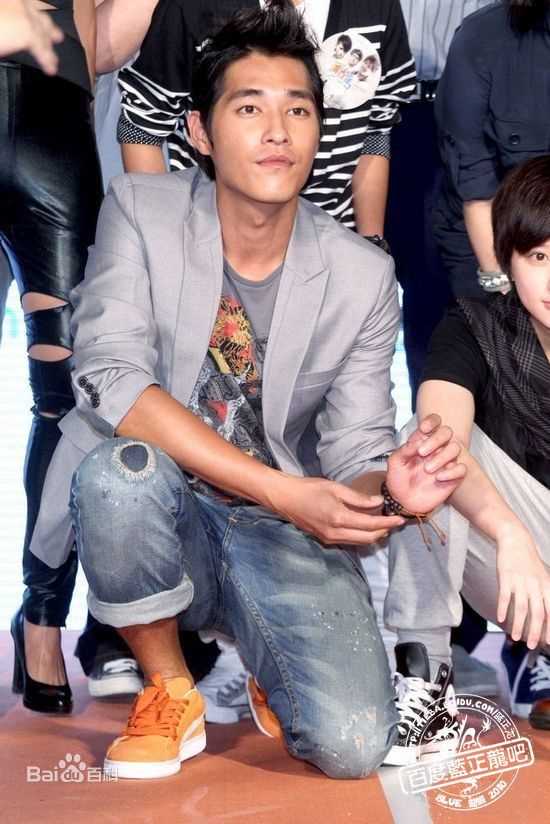 蓝正龙(BLUE)2010电影_酷马壁纸壁纸