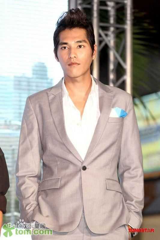 蓝正龙(BLUE)2010电影_酷马壁纸壁纸