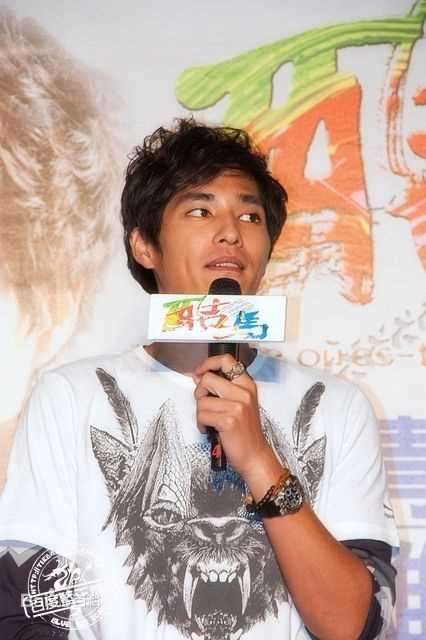 蓝正龙(BLUE)2010电影_酷马壁纸壁纸