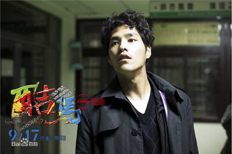 蓝正龙(BLUE)2010电影_酷马壁纸壁纸