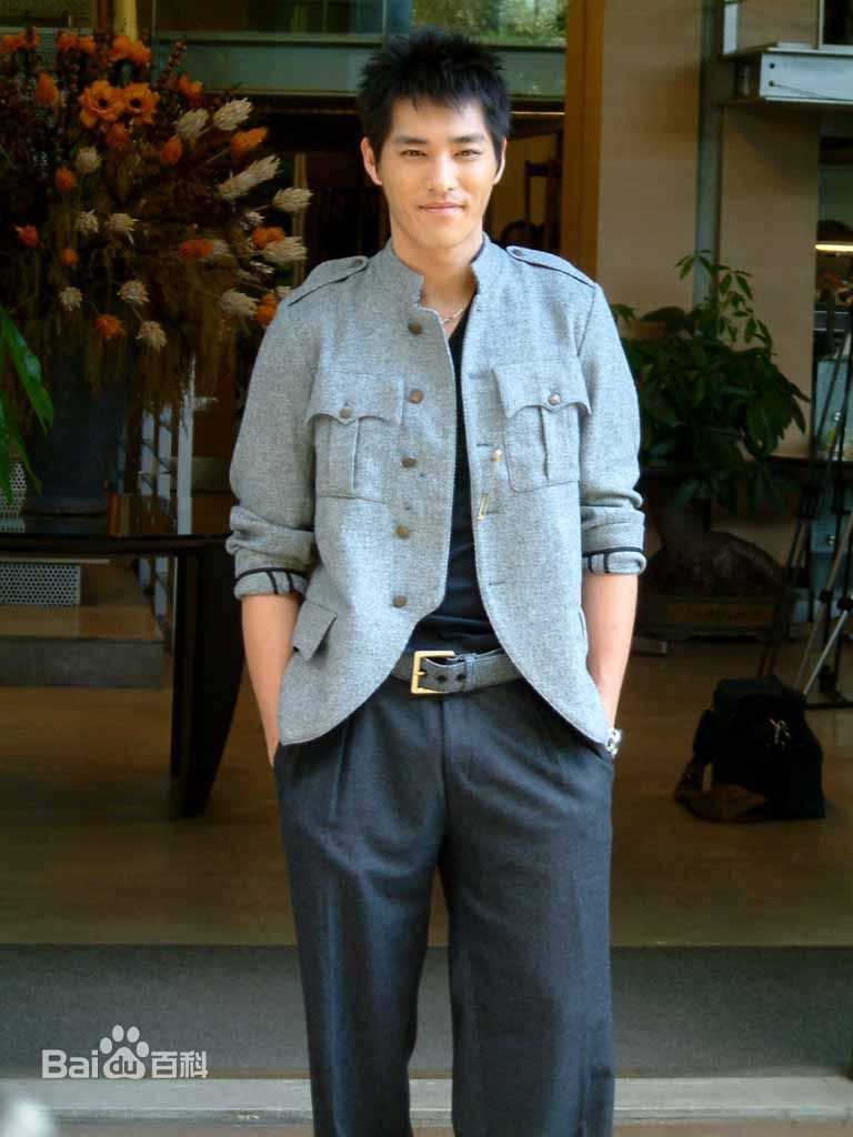 蓝正龙(BLUE)电影作品前后照片