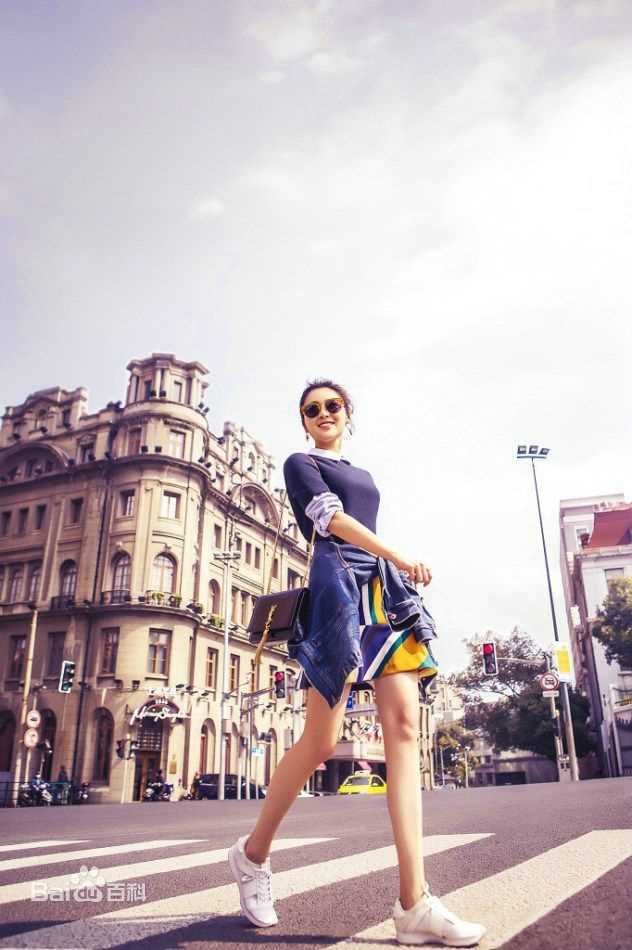 甘婷婷(Gan Ting Ting)时尚街拍图素颜照相册