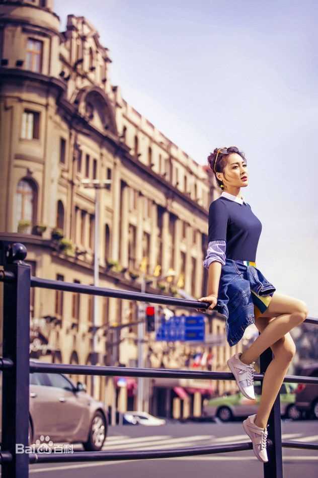 甘婷婷(Gan Ting Ting)时尚街拍图素颜照相册