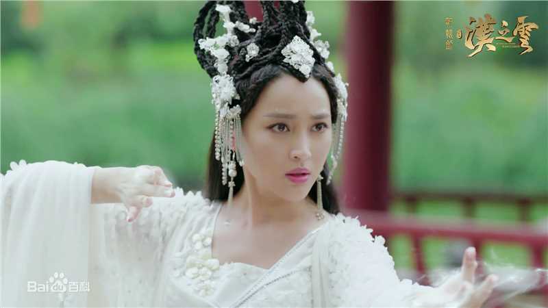 甘婷婷(Gan Ting Ting)时尚街拍图素颜照相册