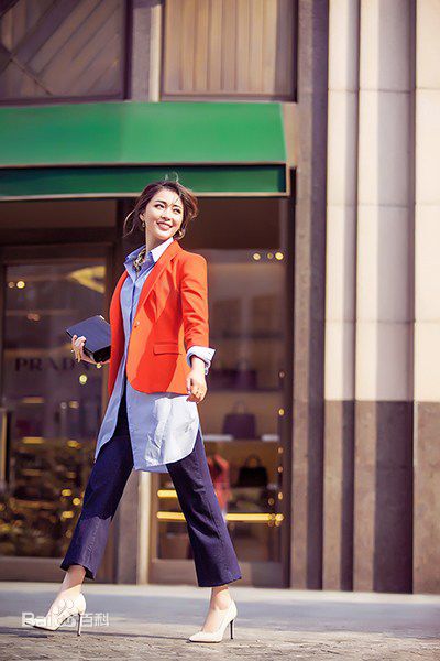 甘婷婷(Gan Ting Ting)时尚街拍图素颜照相册