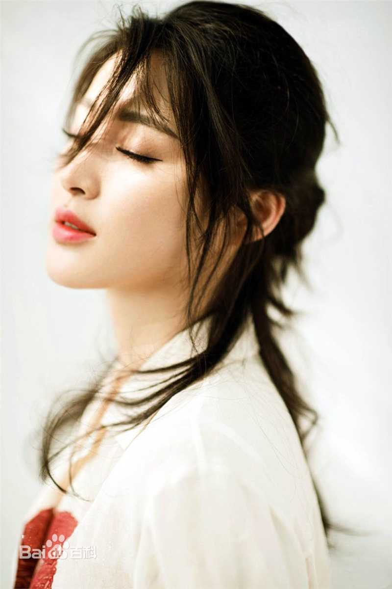 最新甘婷婷(Gan Ting Ting)性感图片