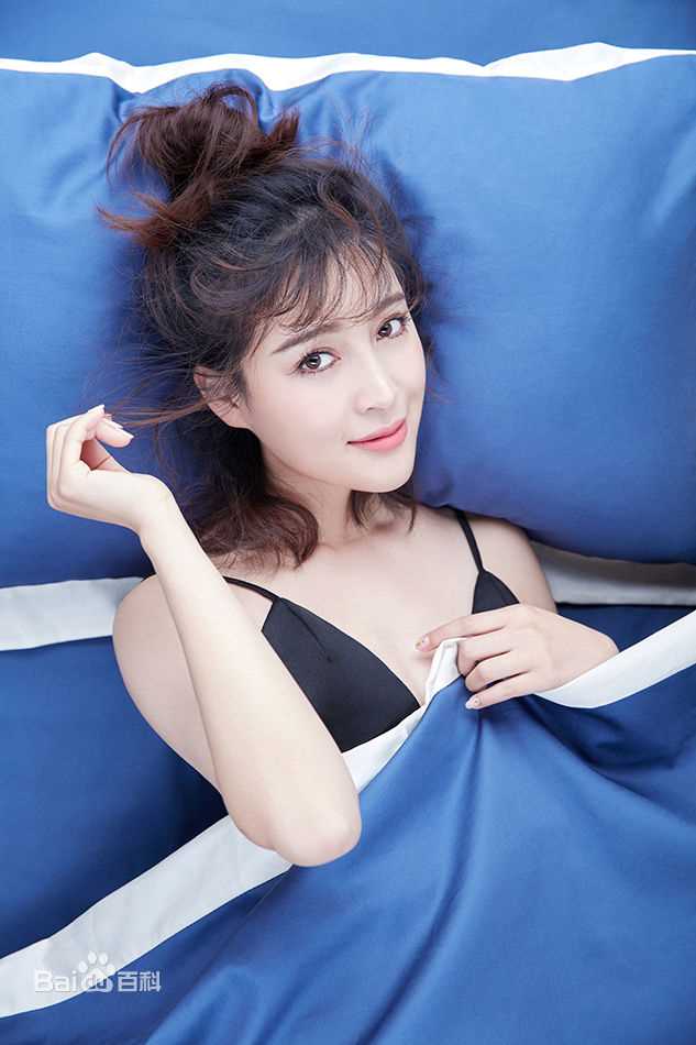 最新甘婷婷(Gan Ting Ting)性感图片