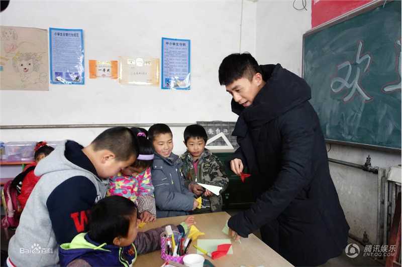 杜淳(Du Chun)社会活动素颜照相册