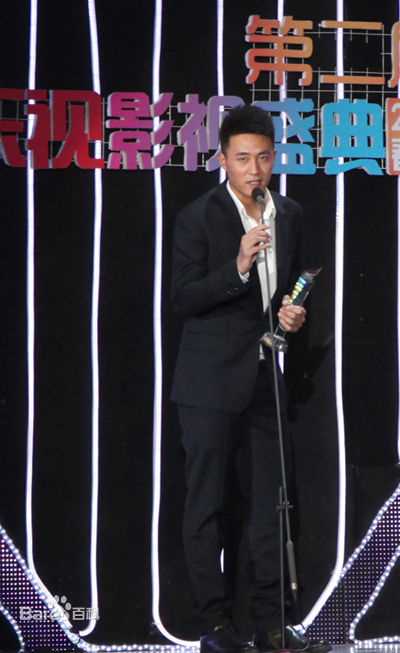 杜淳(Du Chun)社会活动前后照片