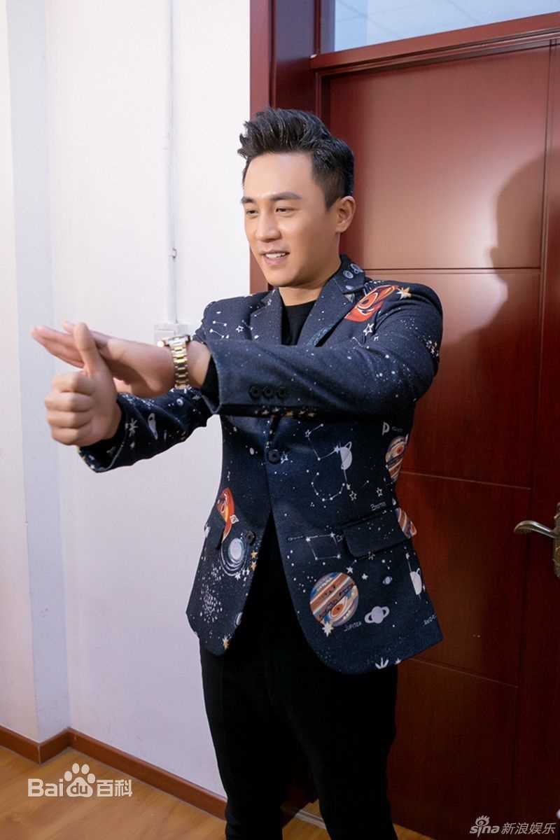 杜淳(Du Chun)社会活动前后照片