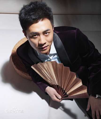 杜淳(Du Chun)精选为时尚杂志《他生活》拍摄大片图册