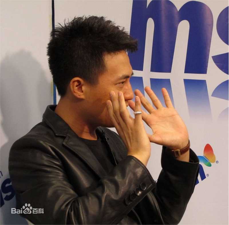 杜淳(Du Chun)做客MSN图册