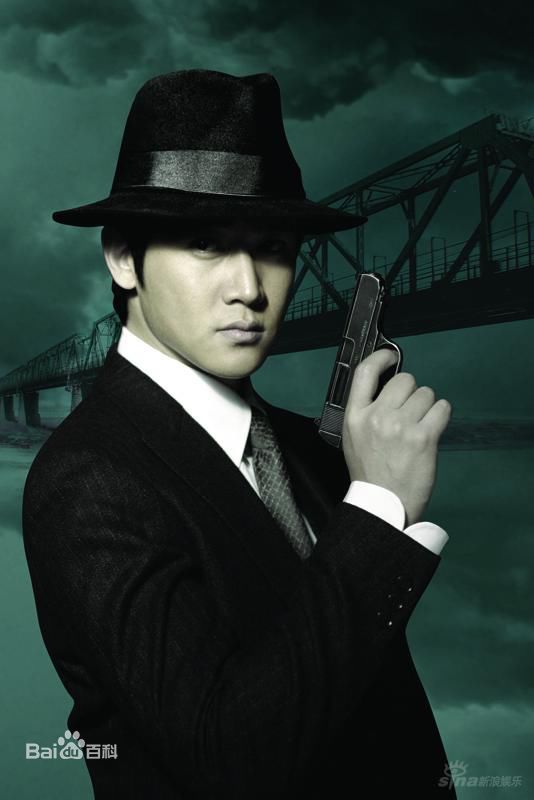 精选陆毅(Lu Yi)在2007年《夜幕下的哈尔滨》饰演王一民中的图册