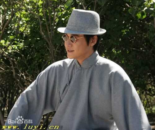 精选陆毅(Lu Yi)在2007年《夜幕下的哈尔滨》饰演王一民中的图册