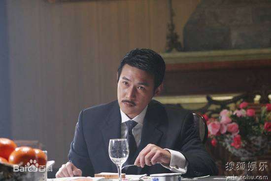 最新陆毅(Lu Yi)在2009年《铁面歌女》饰演白一鸣中的图集