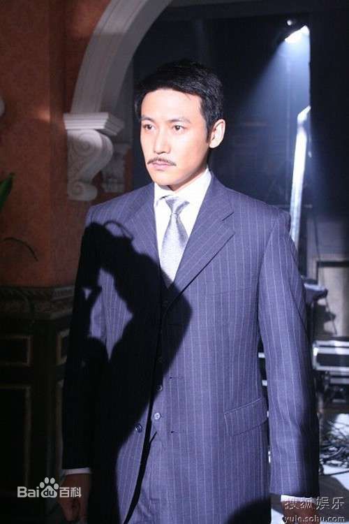 最新陆毅(Lu Yi)在2009年《铁面歌女》饰演白一鸣中的图集